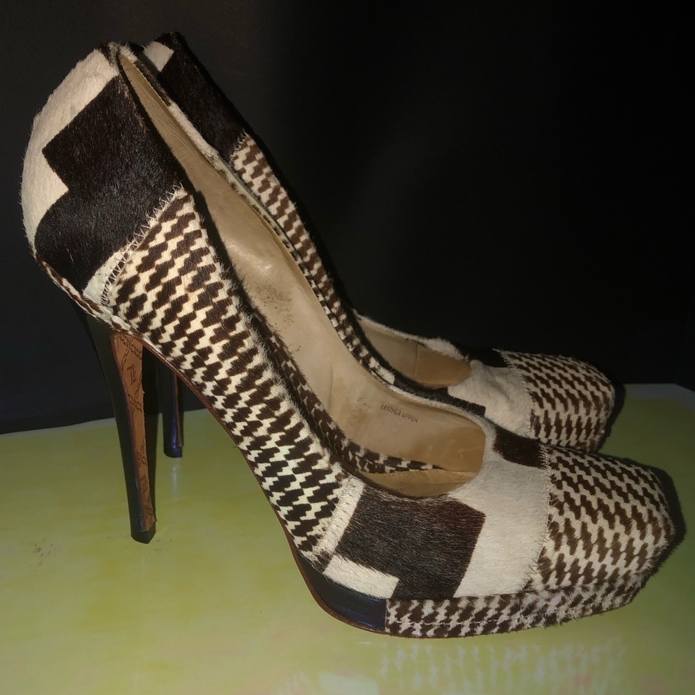 L.A.M.B. Brown and Cream calf hair houndstooth platform stiletto pumps size 10